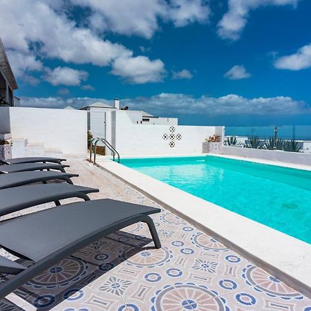 Villa Nirvana - Casa Marosenia Güime Kültér fotó